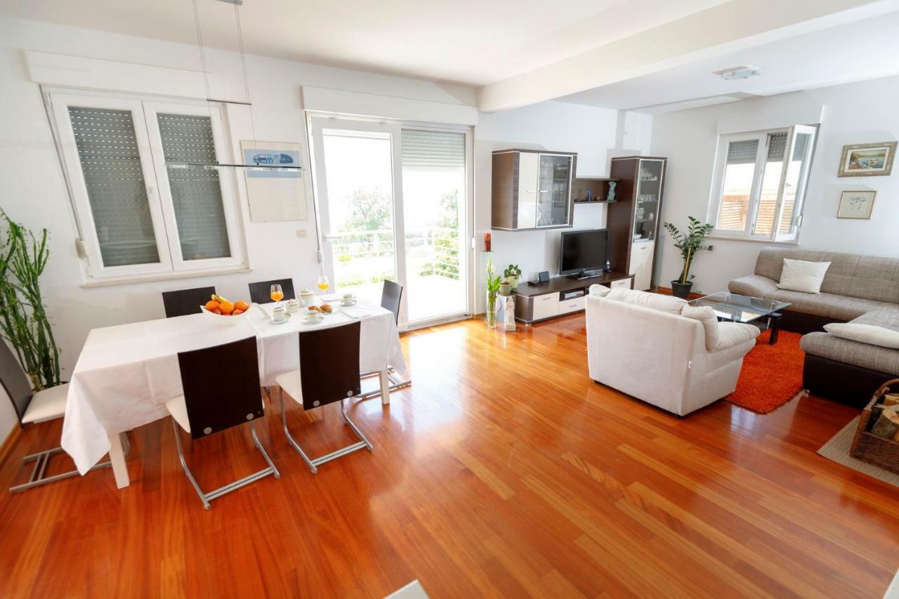 Luxury Villa Castrum Kaštela Εξωτερικό φωτογραφία