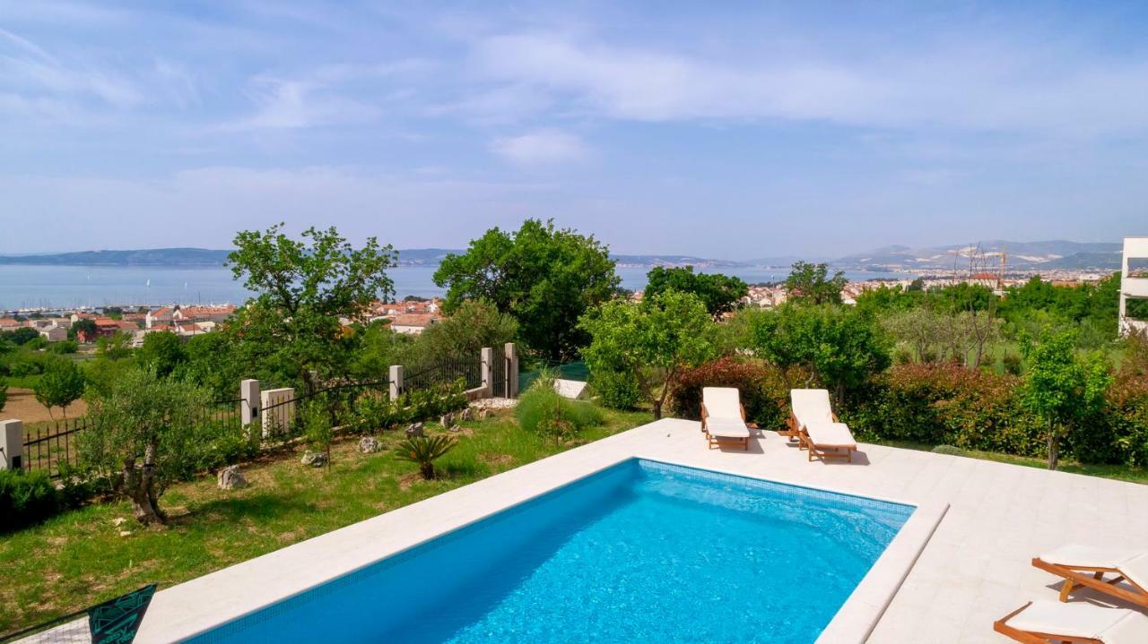 Luxury Villa Castrum Kaštela Εξωτερικό φωτογραφία